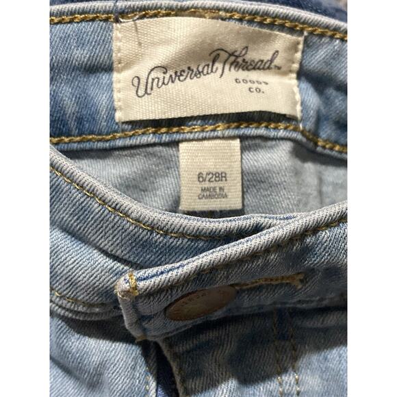 Universal Thread High Rise Skinny Jeans Women's 6/28R Blue Light Wash - Picture 2 of 7